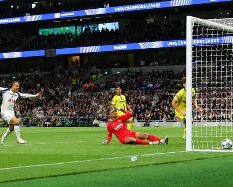 The Villarreal keeper's Costly Mistake Hands Tottenham Opening-Night Triumph